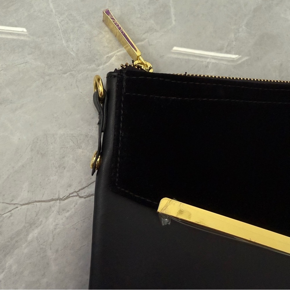 NWOT Joy & Iman Leather Velvet Clutch Crossbody Strap Purse Zipper Closure Bag - Picture 4 of 15